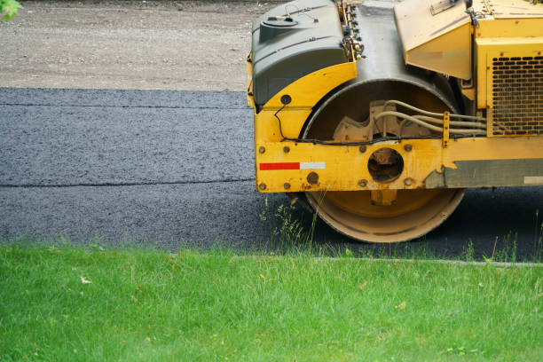 Best Custom Driveway Pavers  in Moosup, CT